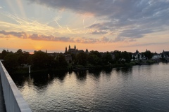 21B83D07-ABA1-49C9-B3E7-FE84584034E9