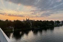 CB399CA7-AEF6-42E6-9329-898D95B23FFF